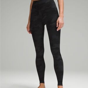 Never worn Lululemon Align High-rise pant 28".